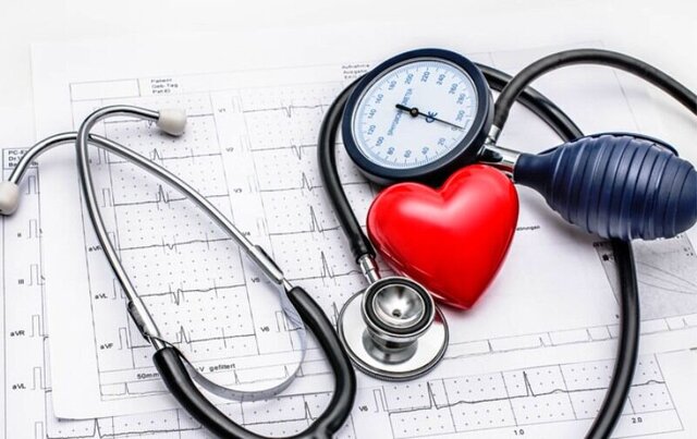 آزمایش فشار خون؛ کاربرد، شرایط، نجوه انجام و نتایج